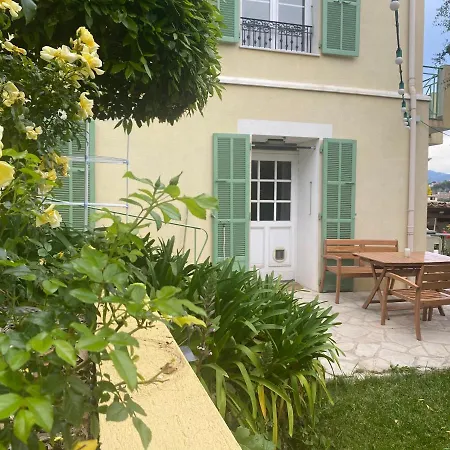 アパート Appt Avec Jardin Et Clim Proche Arenes De Cimiez ニース