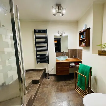 アパート Appt Avec Jardin Et Clim Proche Arenes De Cimiez *